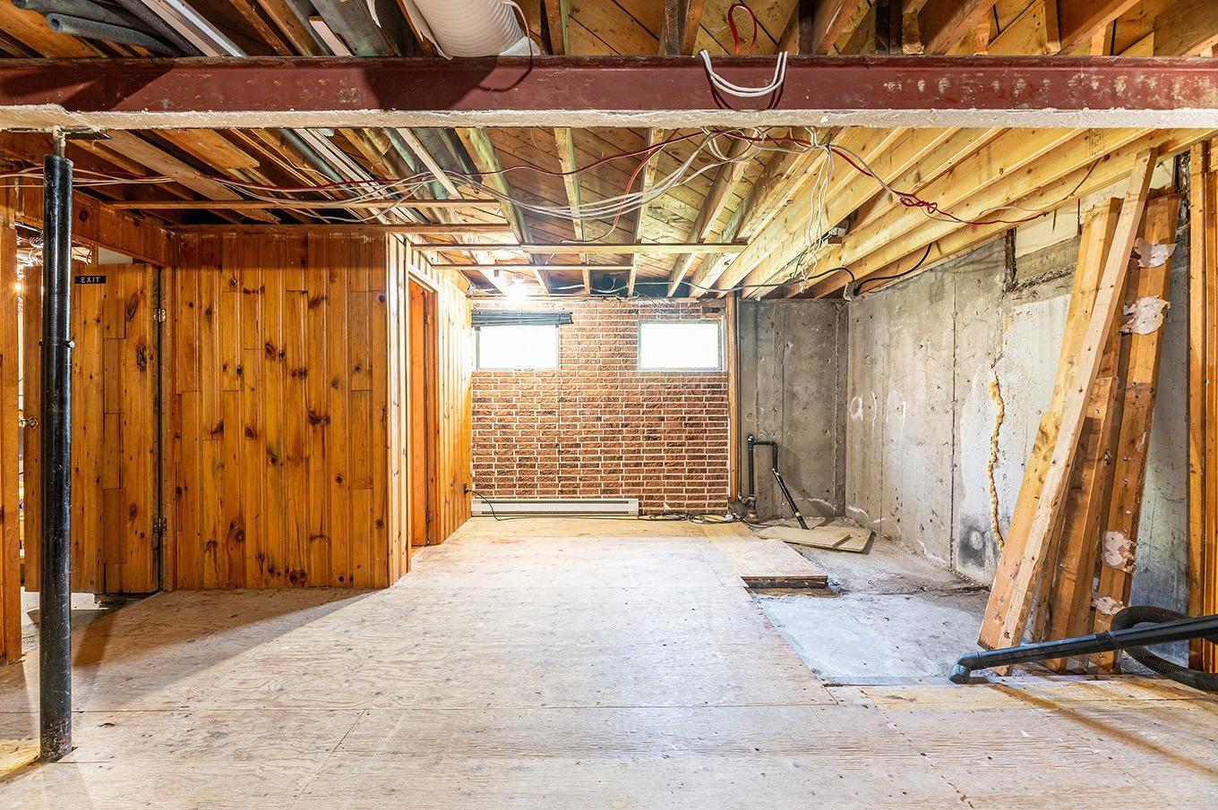 Sous-sol - 330 Rue Rideau, Châteauguay, QC - Indoor Photo Showing Basement