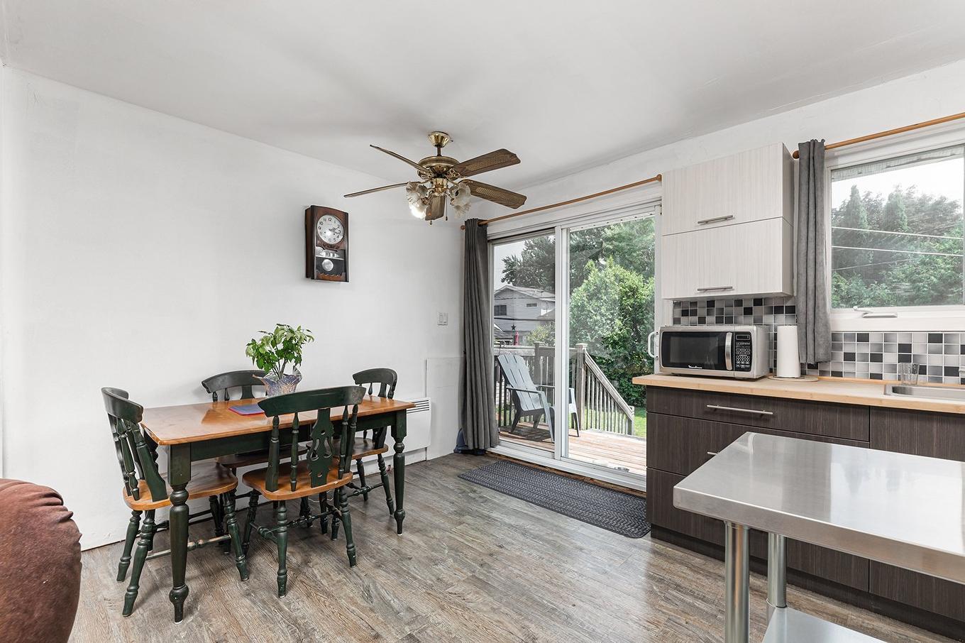 Cuisine - 330 Rue Rideau, Châteauguay, QC - Indoor Photo Showing Dining Room