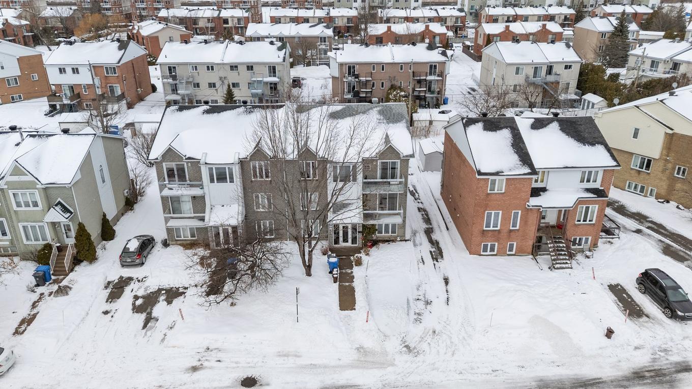 Aerial photo - 1687 Rue Des Saphirs, Longueuil (Saint-Hubert), QC - Outdoor