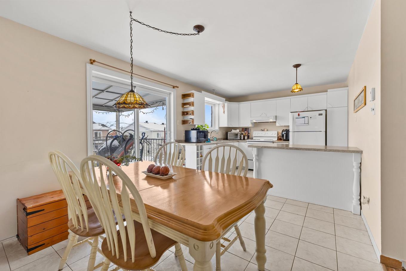 Dining room - 1687 Rue Des Saphirs, Longueuil (Saint-Hubert), QC - Indoor Photo Showing Dining Room
