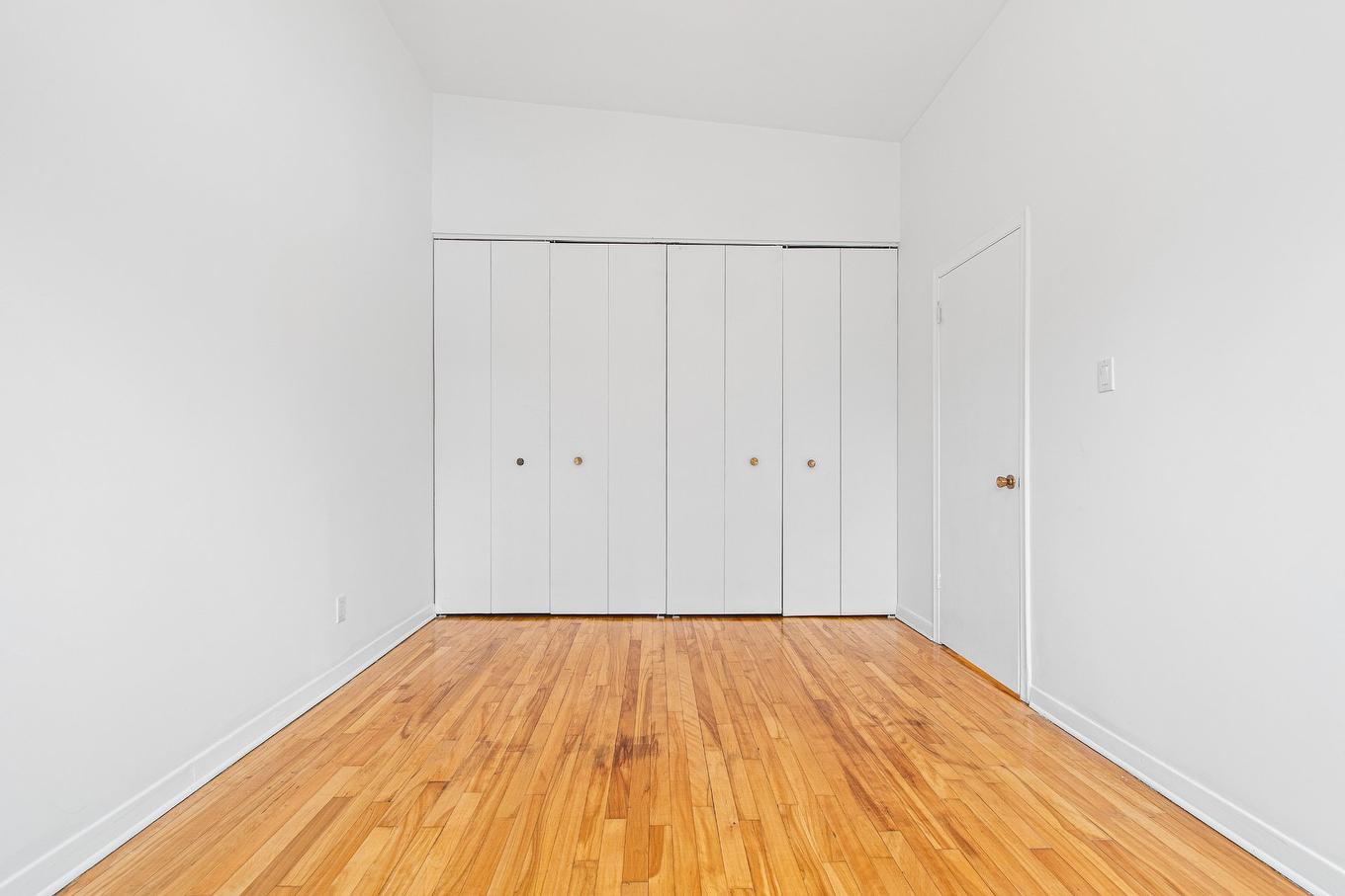 Autre - 371 Boul. St-Francis, Châteauguay, QC - Indoor Photo Showing Other Room