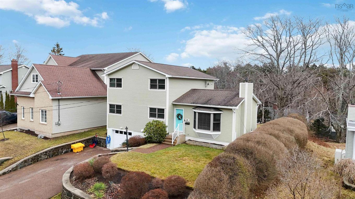 42 Lodge Drive, Halifax, NS