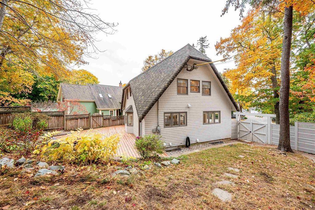 680 Shore Drive, Bedford, NS