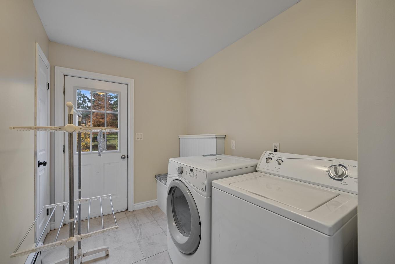 14 Saint Catherines Avenue, Stratford, PE