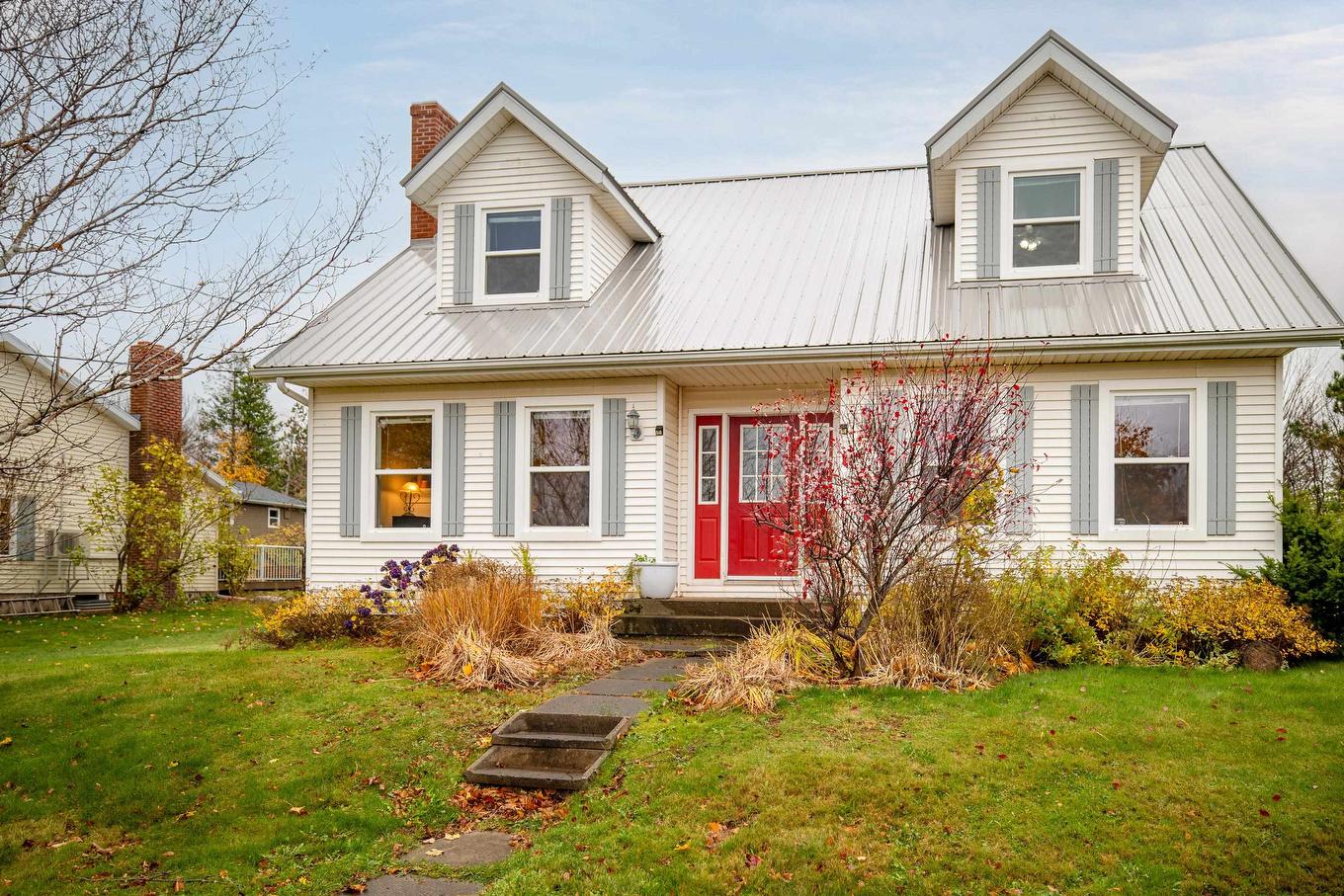 14 Saint Catherines Avenue, Stratford, PE