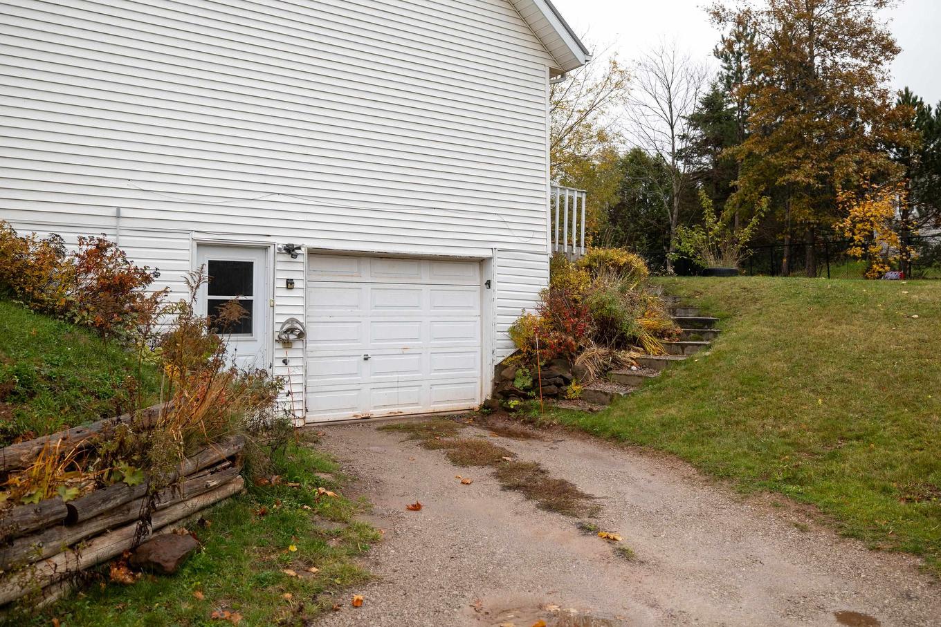 14 Saint Catherines Avenue, Stratford, PE