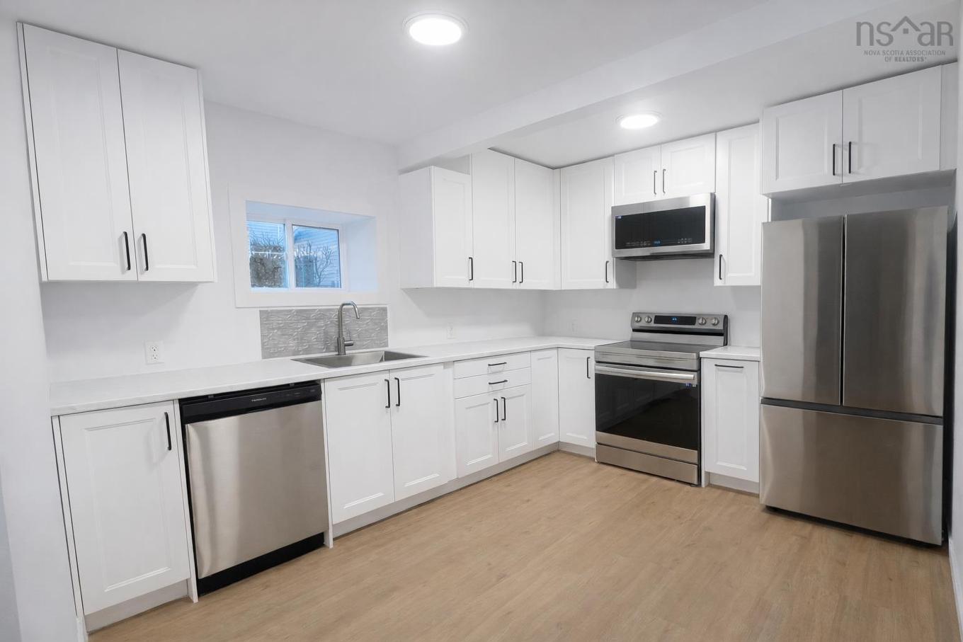 12 Lahey Road, Dartmouth, NS