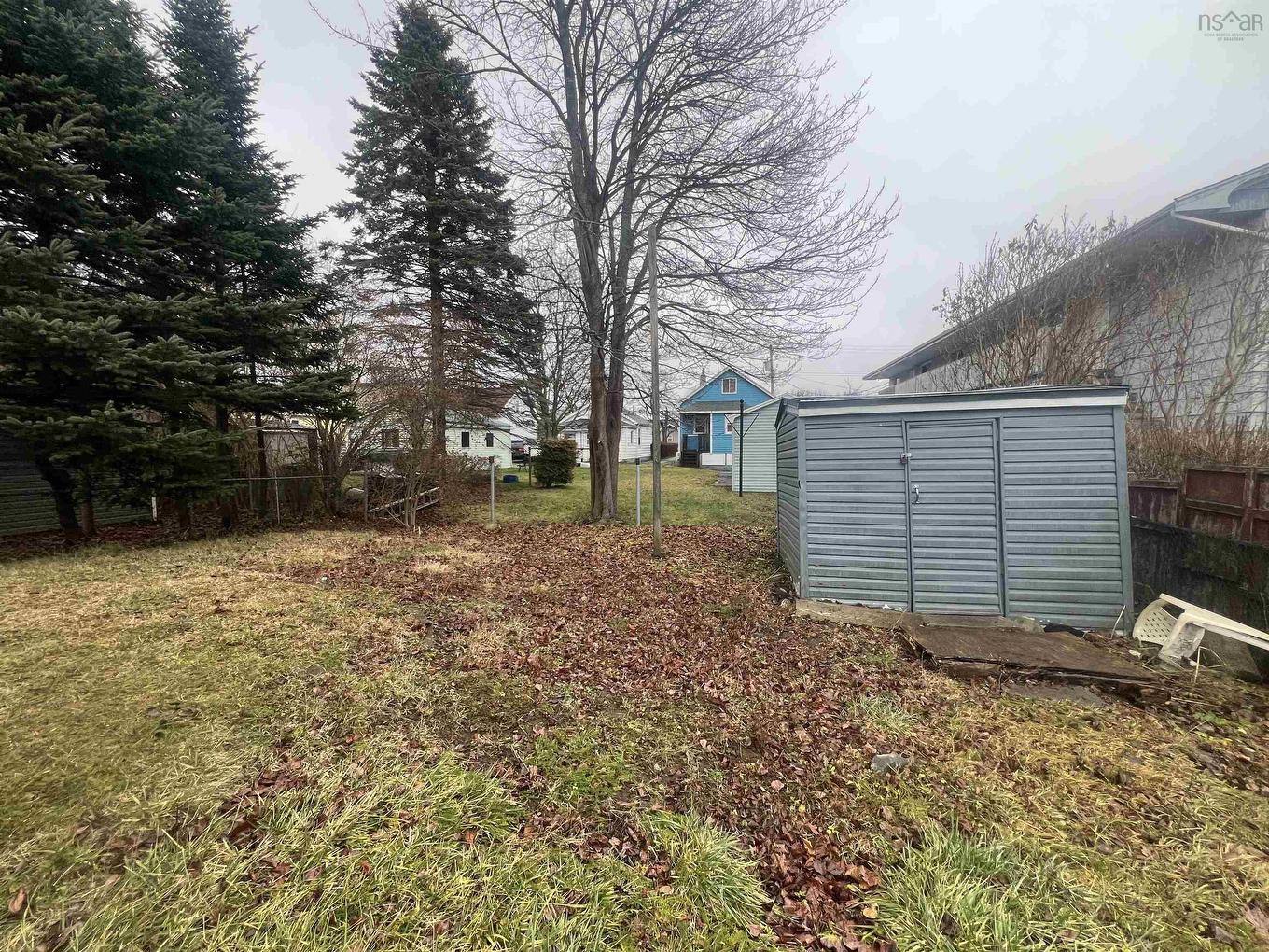 12 Lahey Road, Dartmouth, NS