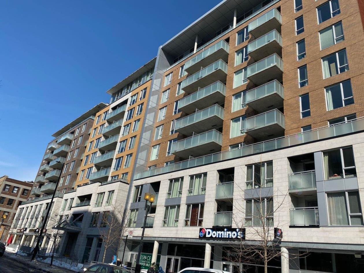 Front of Structure - Ss1-4-1235 Rue Bishop, Montréal (Ville-Marie), QC