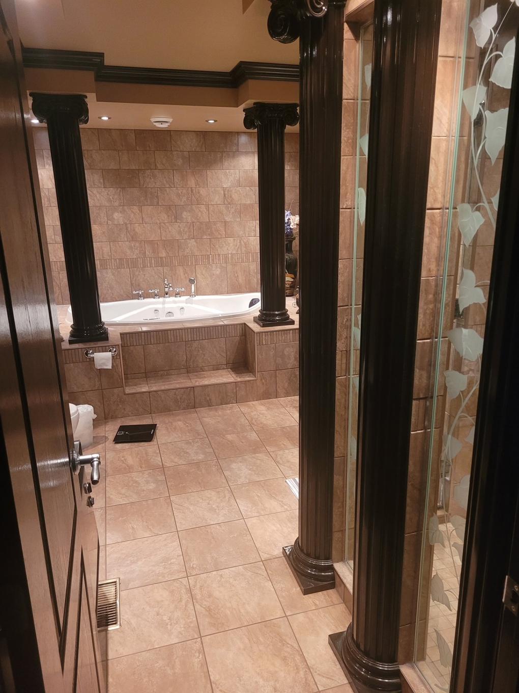 Salle de bains - 440 - 446 Boul. St-Charles, Drummondville, QC - Indoor