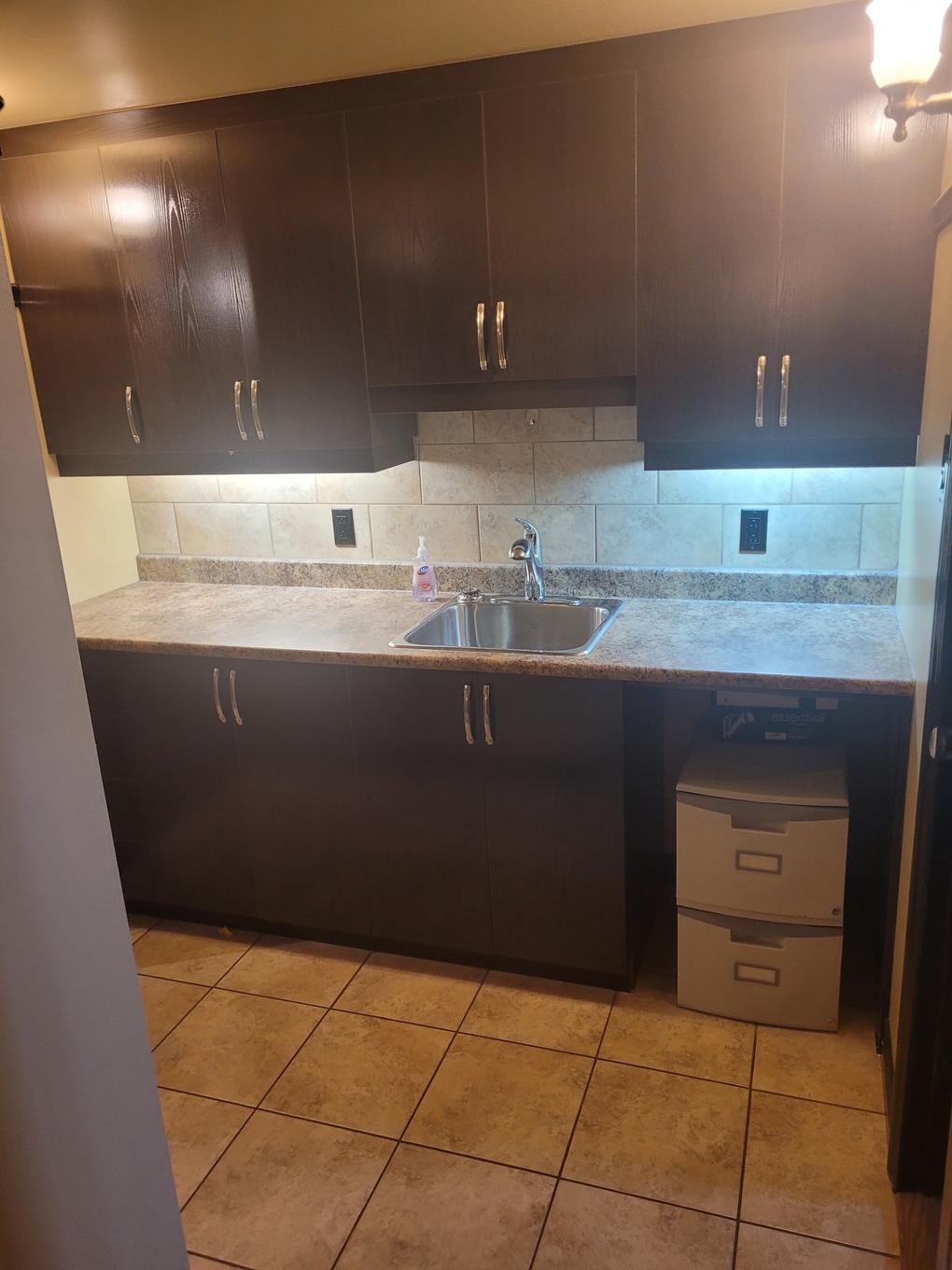 Cuisinette - 440 - 446 Boul. St-Charles, Drummondville, QC - Indoor Photo Showing Kitchen