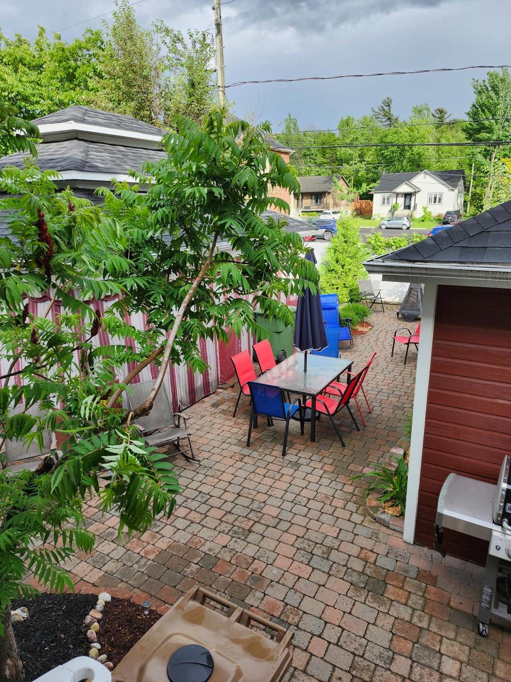 Cour - 440 - 446 Boul. St-Charles, Drummondville, QC - Outdoor