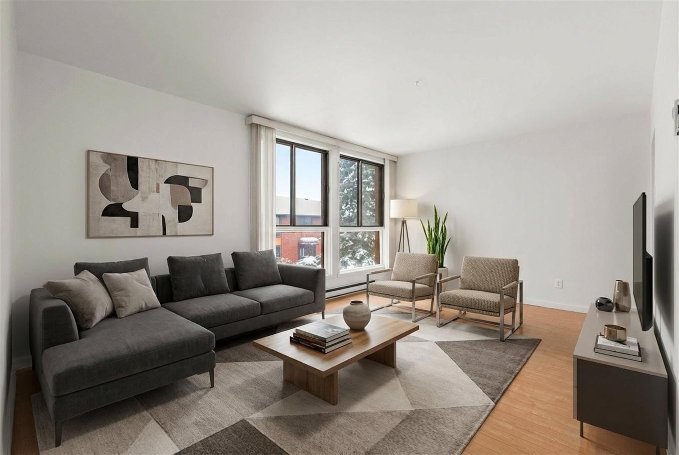 Living room - D-853 Ch. Du Bord-Du-Lac-Lakeshore, Dorval, QC - Indoor Photo Showing Living Room