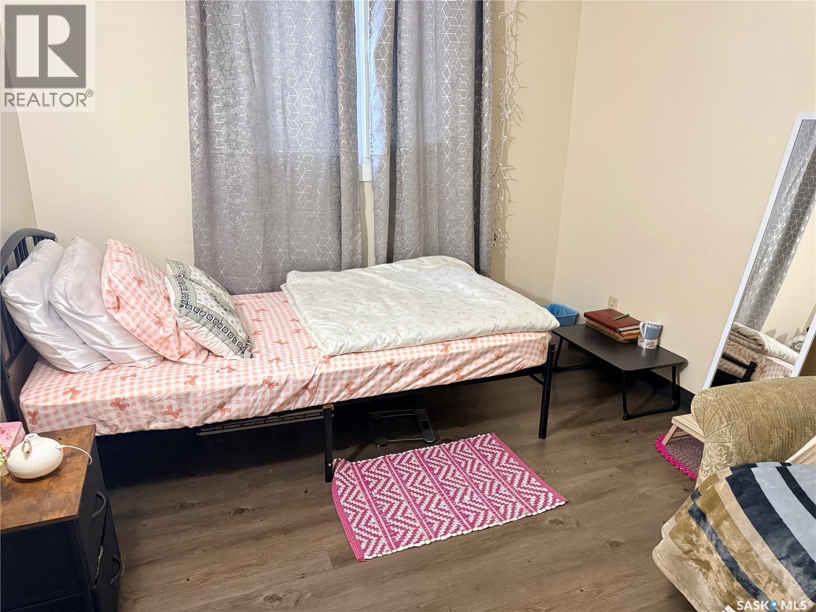 11 19 Centennial Street, Regina, SK - Indoor Photo Showing Bedroom