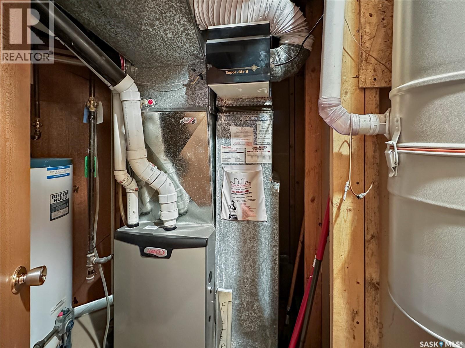 19 Marquis Crescent, Regina, SK - Indoor Photo Showing Basement