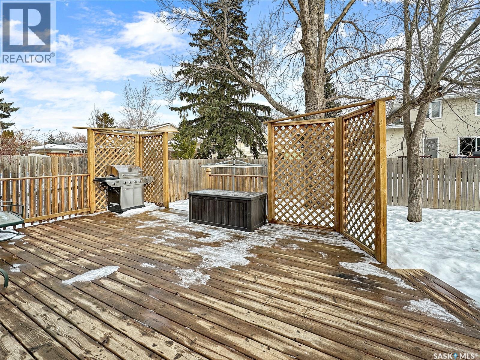 19 Marquis Crescent, Regina, SK - Outdoor With Deck Patio Veranda