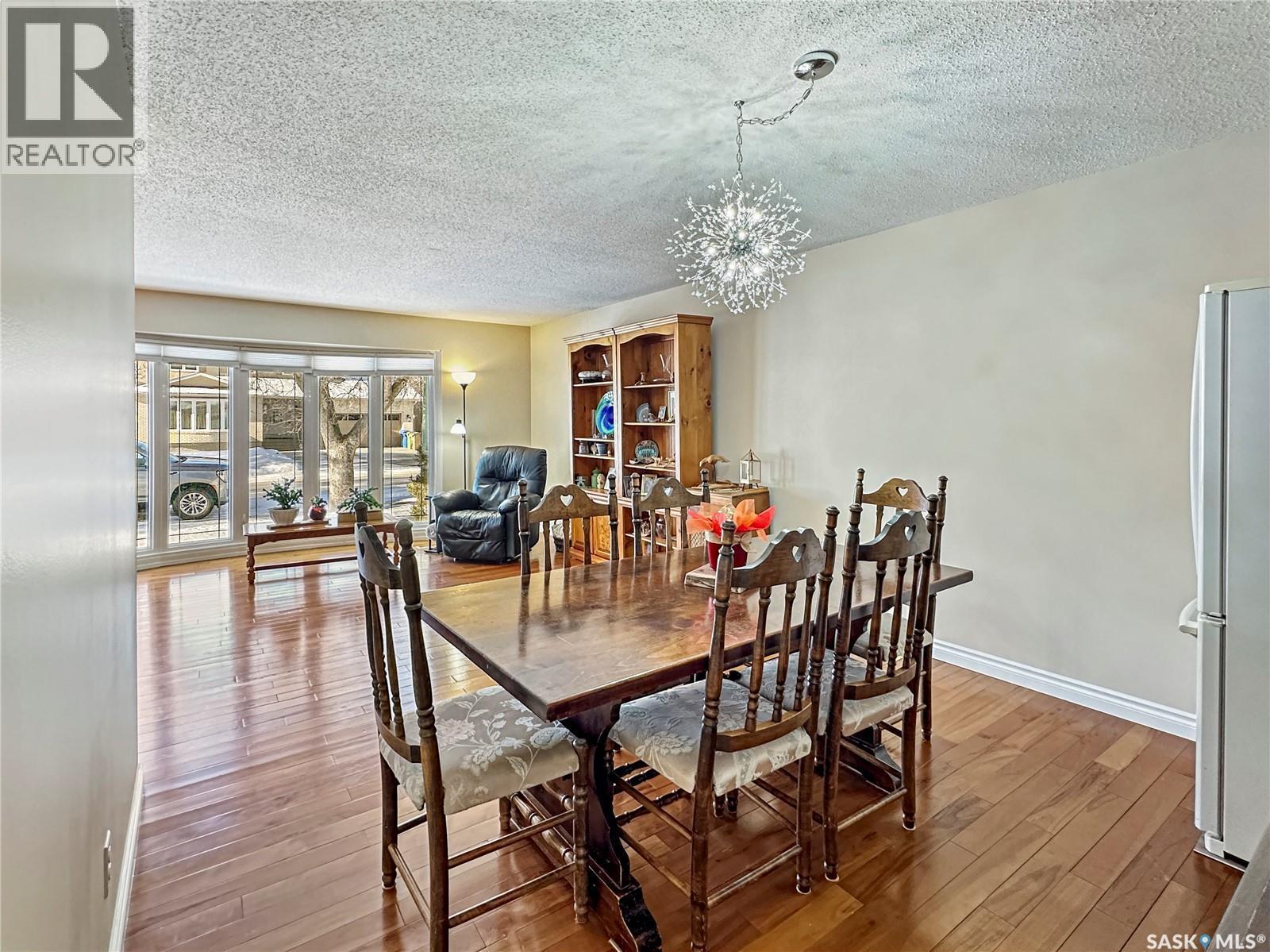 19 Marquis Crescent, Regina, SK - Indoor Photo Showing Dining Room