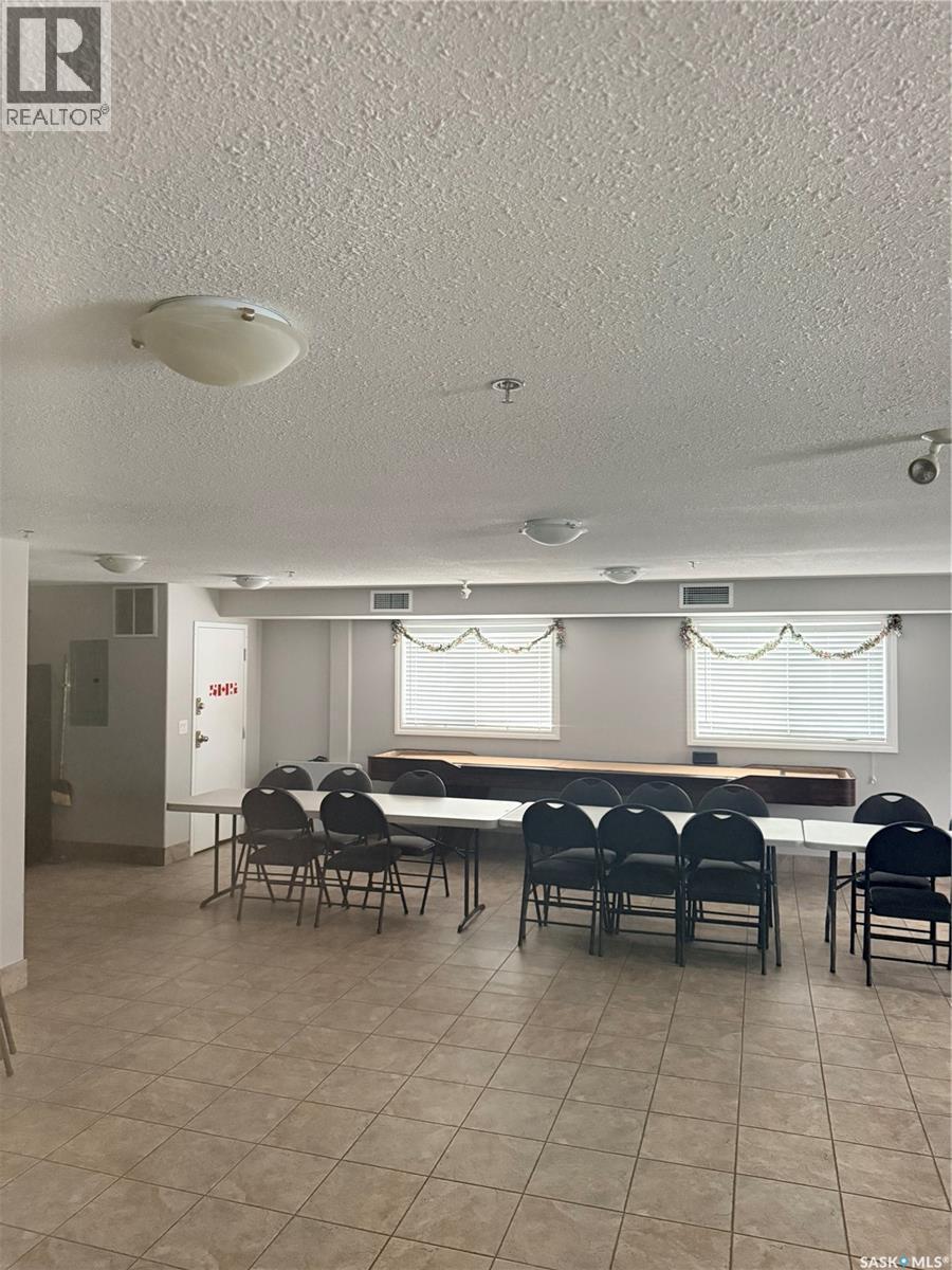 107 6345 Rochdale Boulevard, Regina, SK - Indoor Photo Showing Other Room