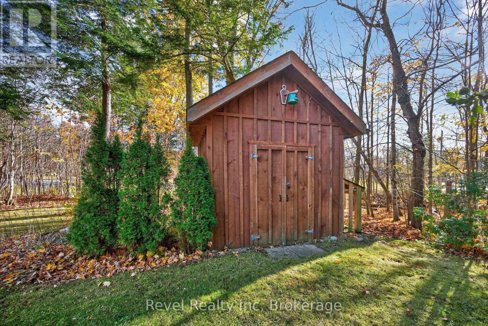 144 Trout Lane, Tiny, ON - Outdoor