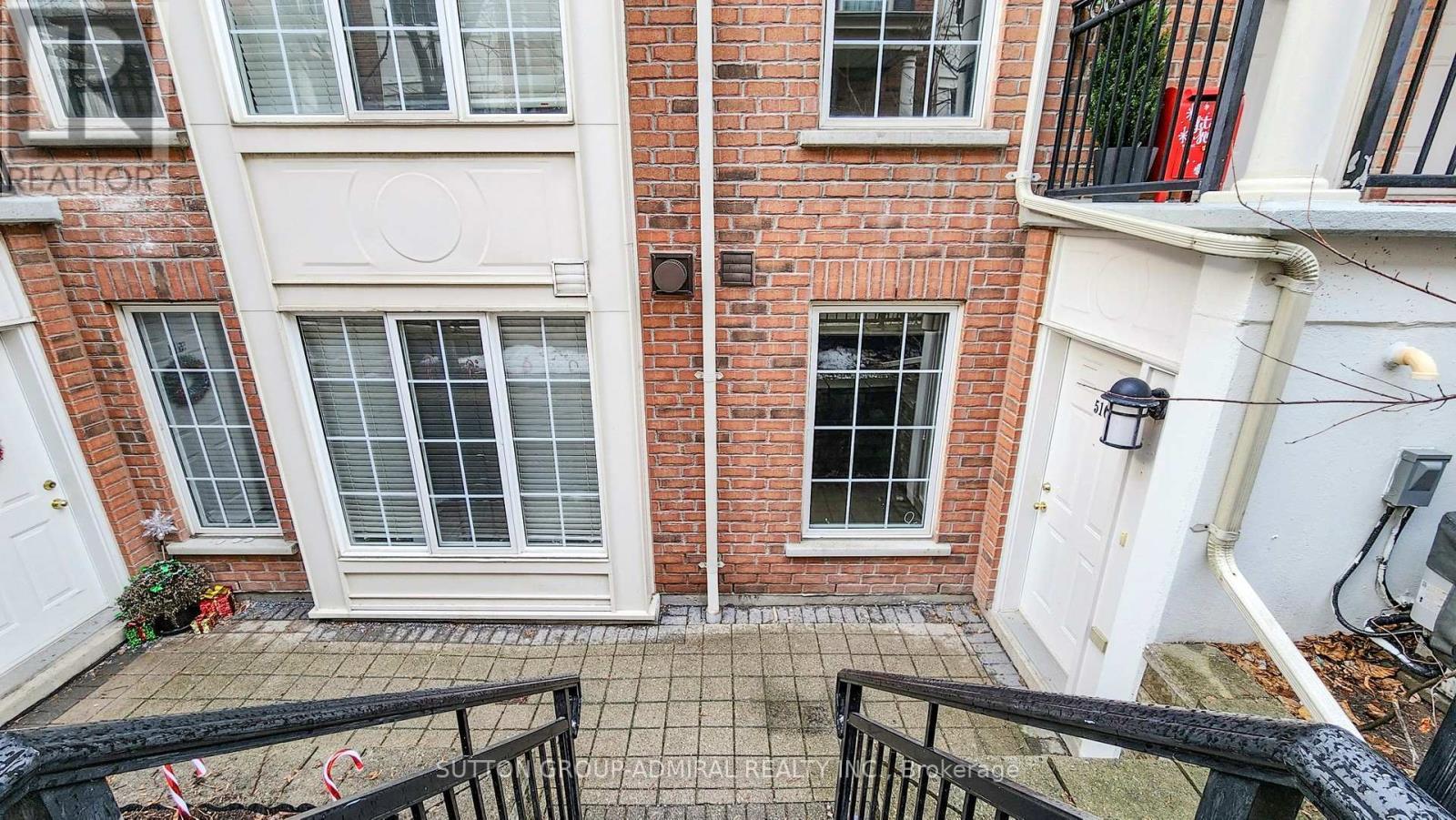 516 - 3 Everson Drive, Toronto, ON - Outdoor With Exterior