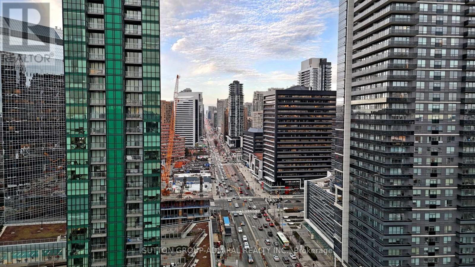 516 - 3 Everson Drive, Toronto, ON - Outdoor With Facade