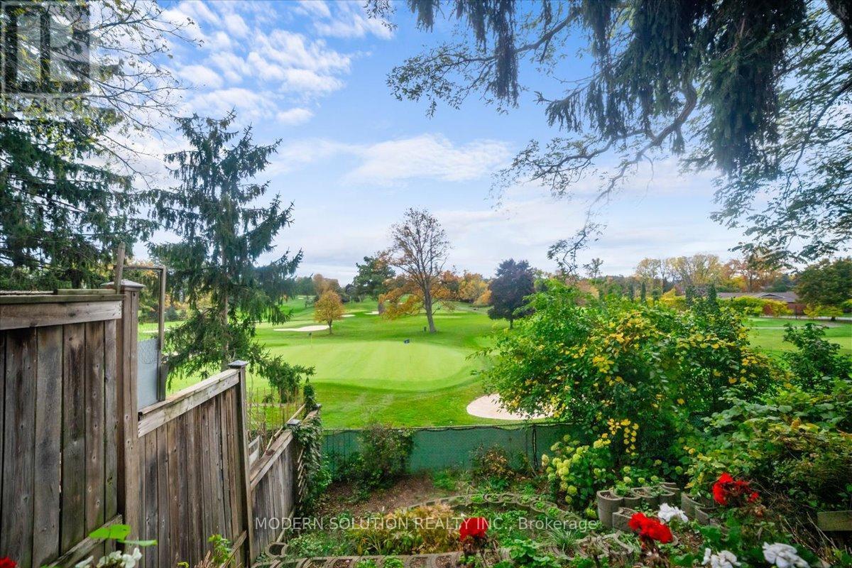 1464 Credit Woodlands Court, Mississauga, ON - Outdoor