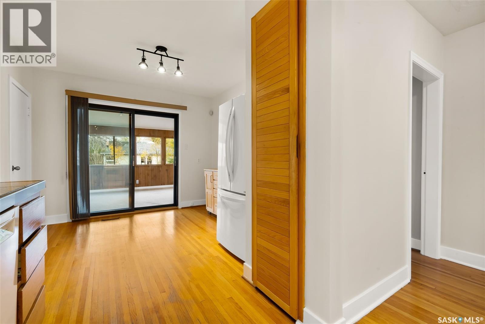 3304 Hill Avenue, Regina, SK - Indoor Photo Showing Other Room