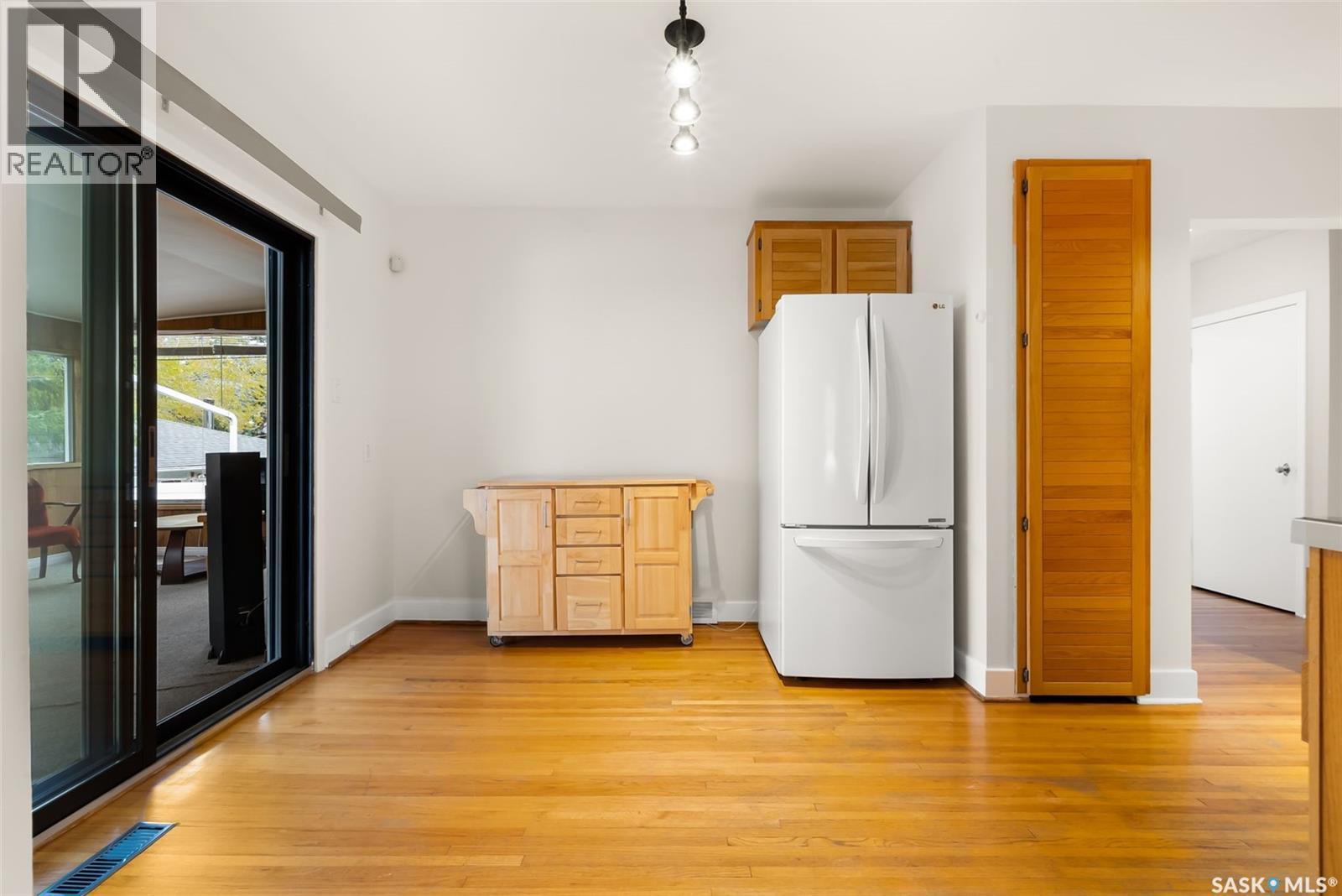 3304 Hill Avenue, Regina, SK - Indoor Photo Showing Other Room