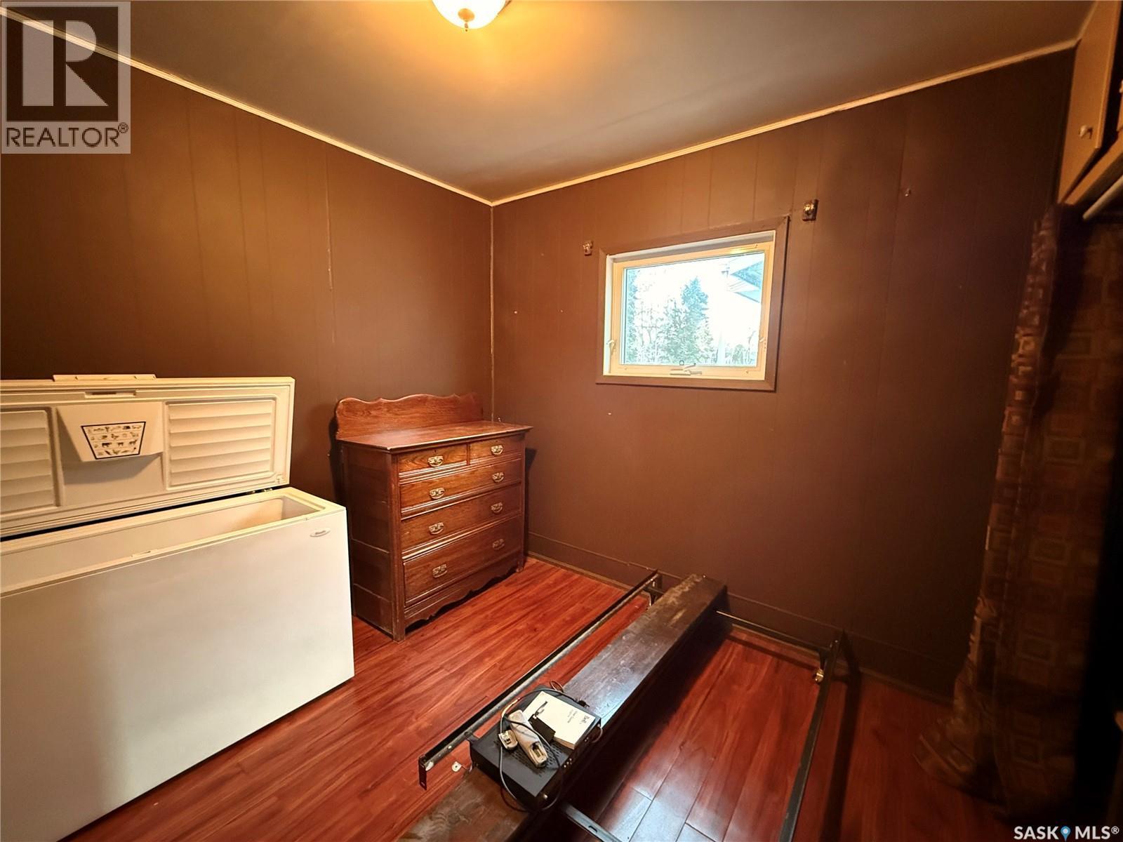 423 Dennis Street, Herbert, SK - Indoor