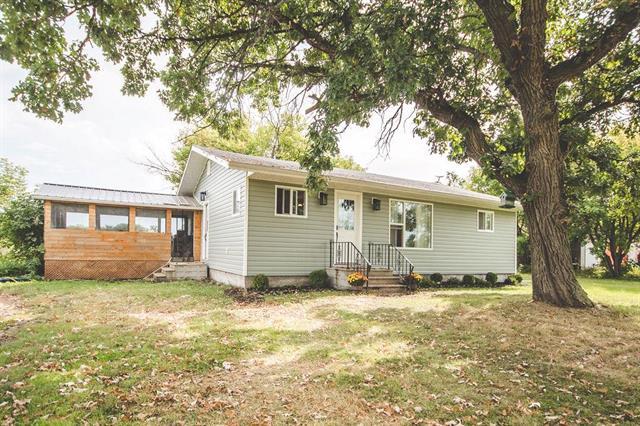 78 Leighton Ave, Oak Point, MB