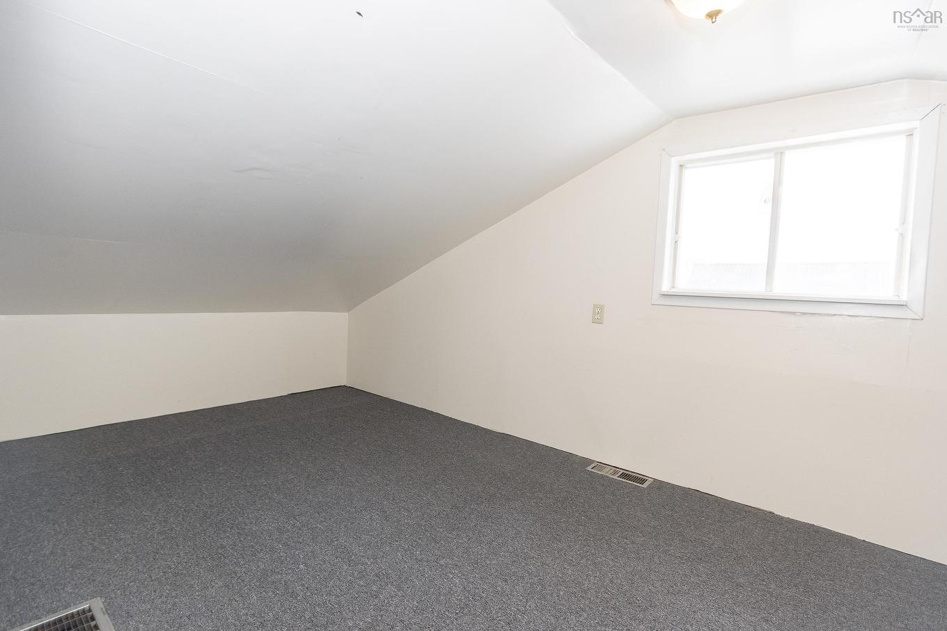 55 Croft Street, Amherst, NS