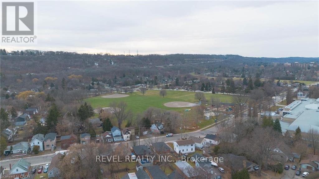 140 Royal Avenue, Hamilton, ON - Outdoor With View