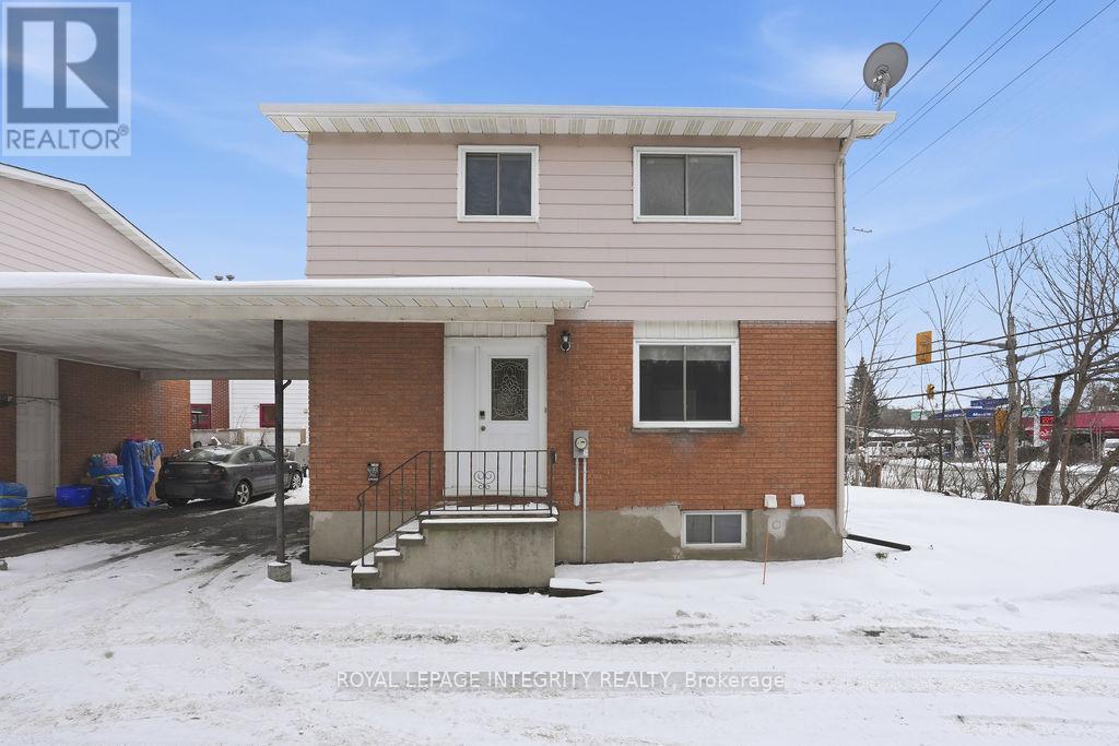 2035 St. Laurent Boulevard, Ottawa, ON