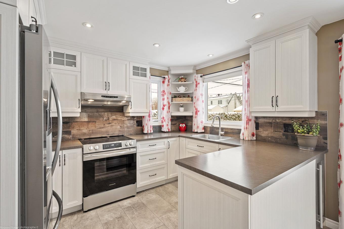 Kitchen - 938 Rue Jean-Pierre-Meunier, Terrebonne (Terrebonne), QC - Indoor Photo Showing Kitchen