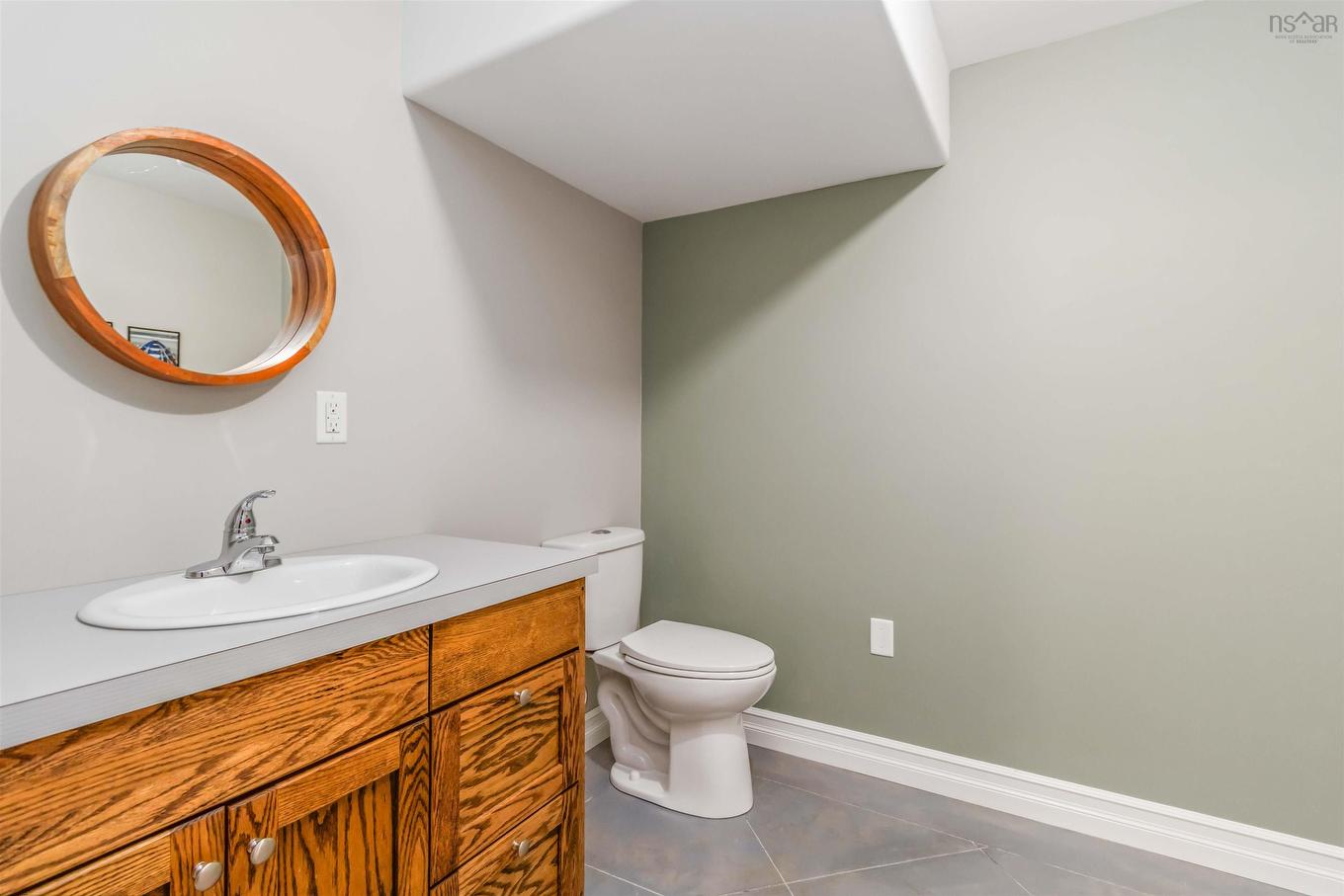 38 Roundhouse Drive, Bridgewater, NS