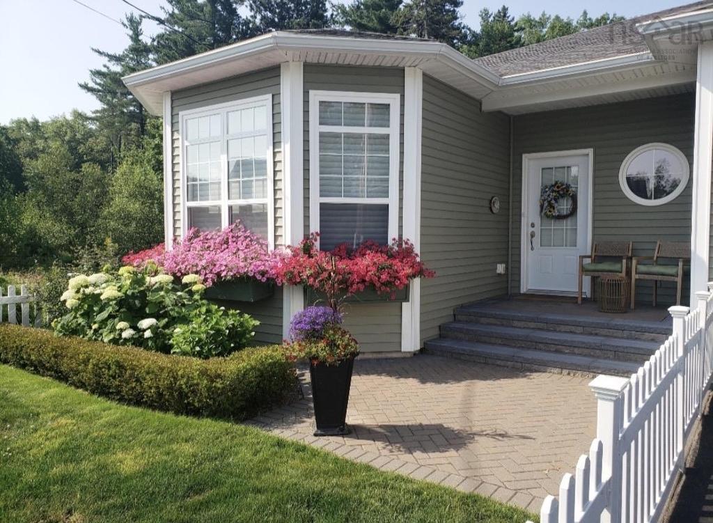 38 Roundhouse Drive, Bridgewater, NS