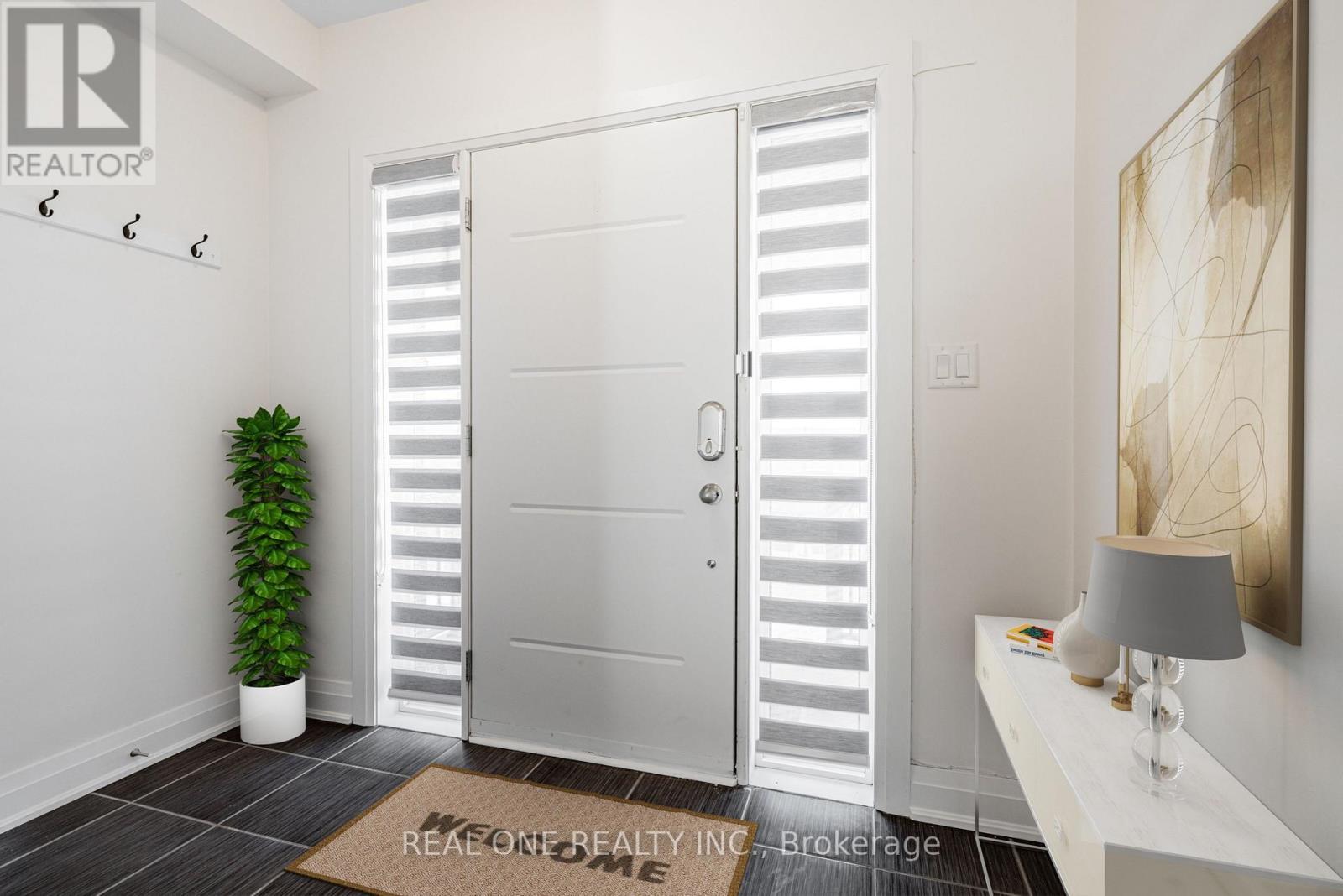 5 Gridiron Gate, Vaughan, ON - Indoor Photo Showing Other Room