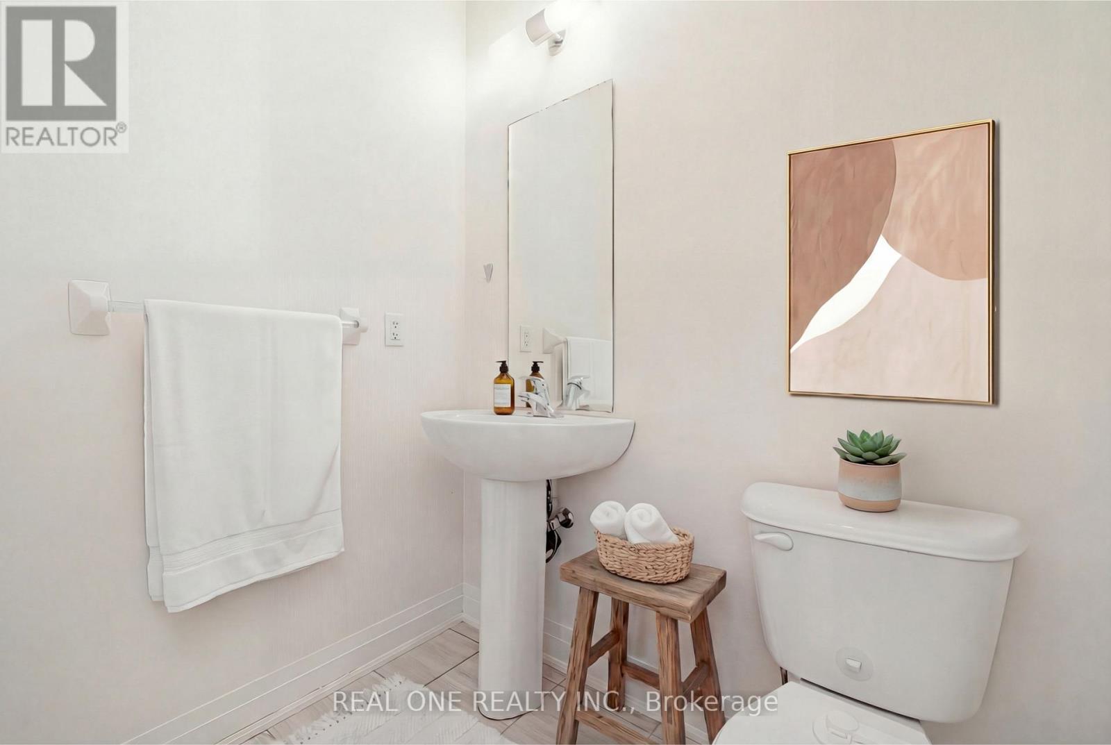 5 Gridiron Gate, Vaughan, ON - Indoor Photo Showing Bathroom