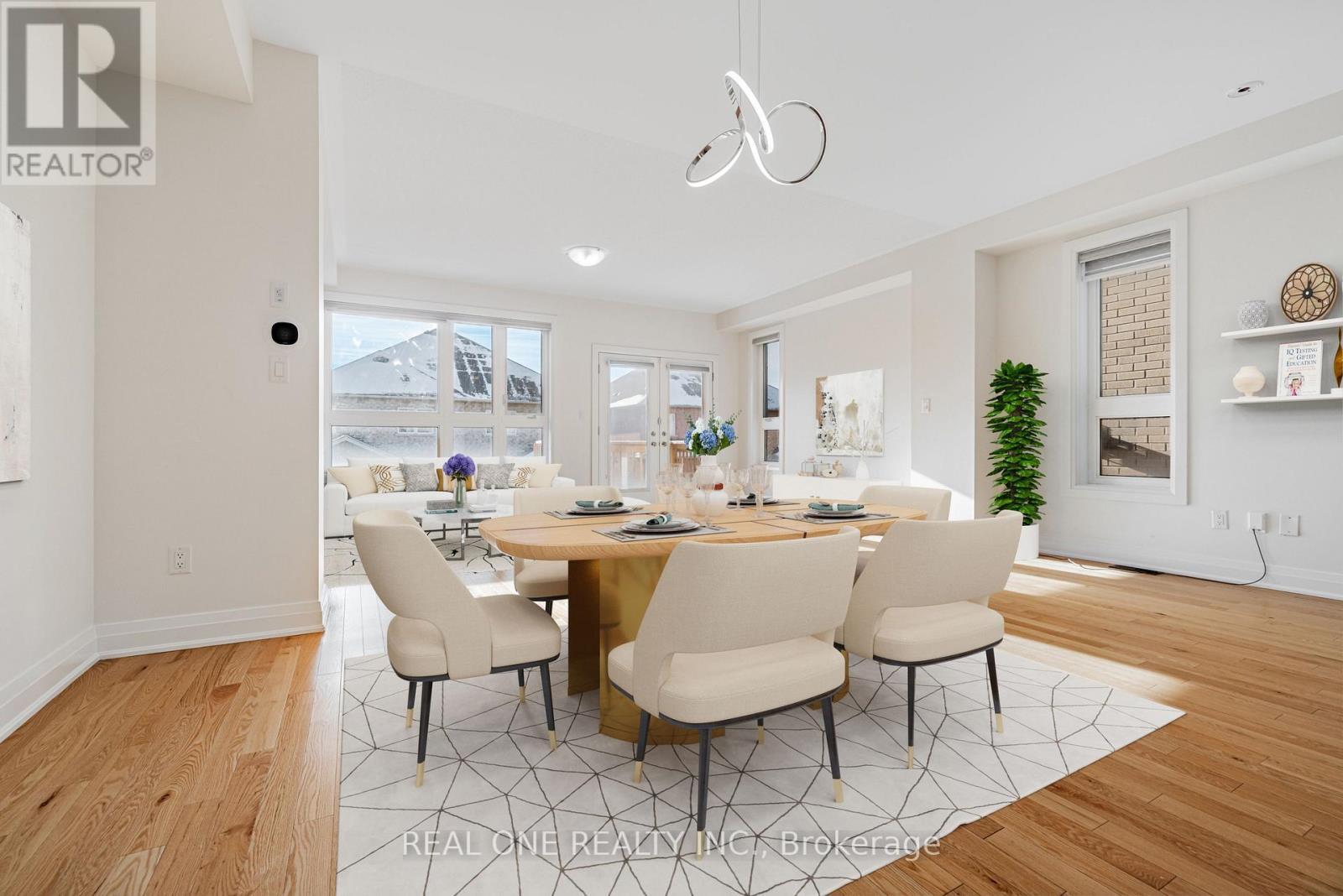 5 Gridiron Gate, Vaughan, ON - Indoor Photo Showing Dining Room