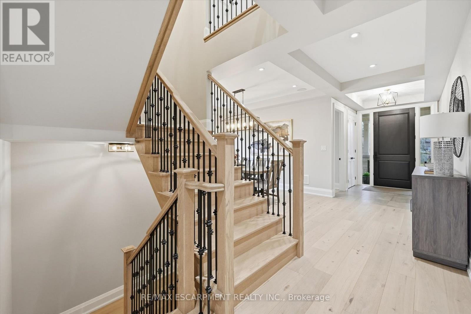 2229 Tallman Avenue, Burlington, ON - Indoor Photo Showing Other Room