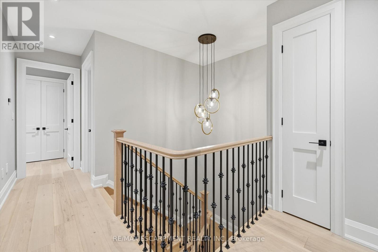 2229 Tallman Avenue, Burlington, ON - Indoor Photo Showing Other Room