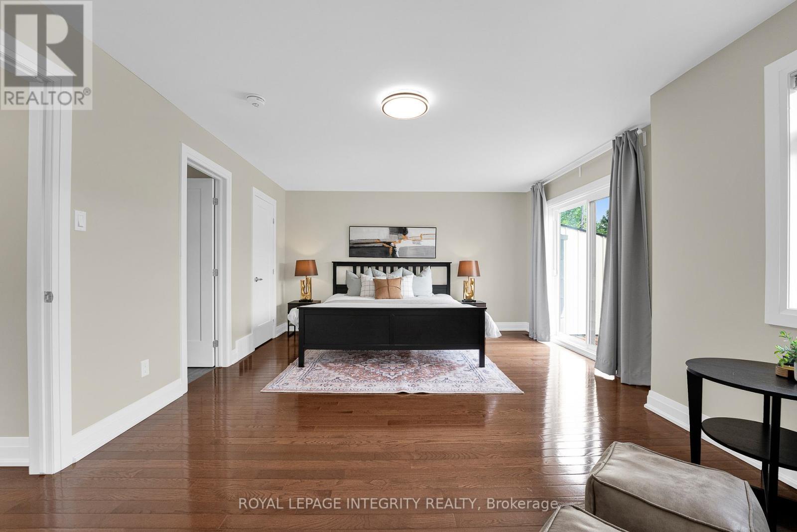 A - 251 Glynn Avenue, Ottawa, ON - Indoor