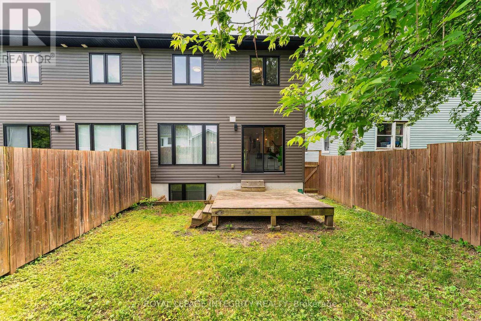 A - 251 Glynn Avenue, Ottawa, ON - Outdoor