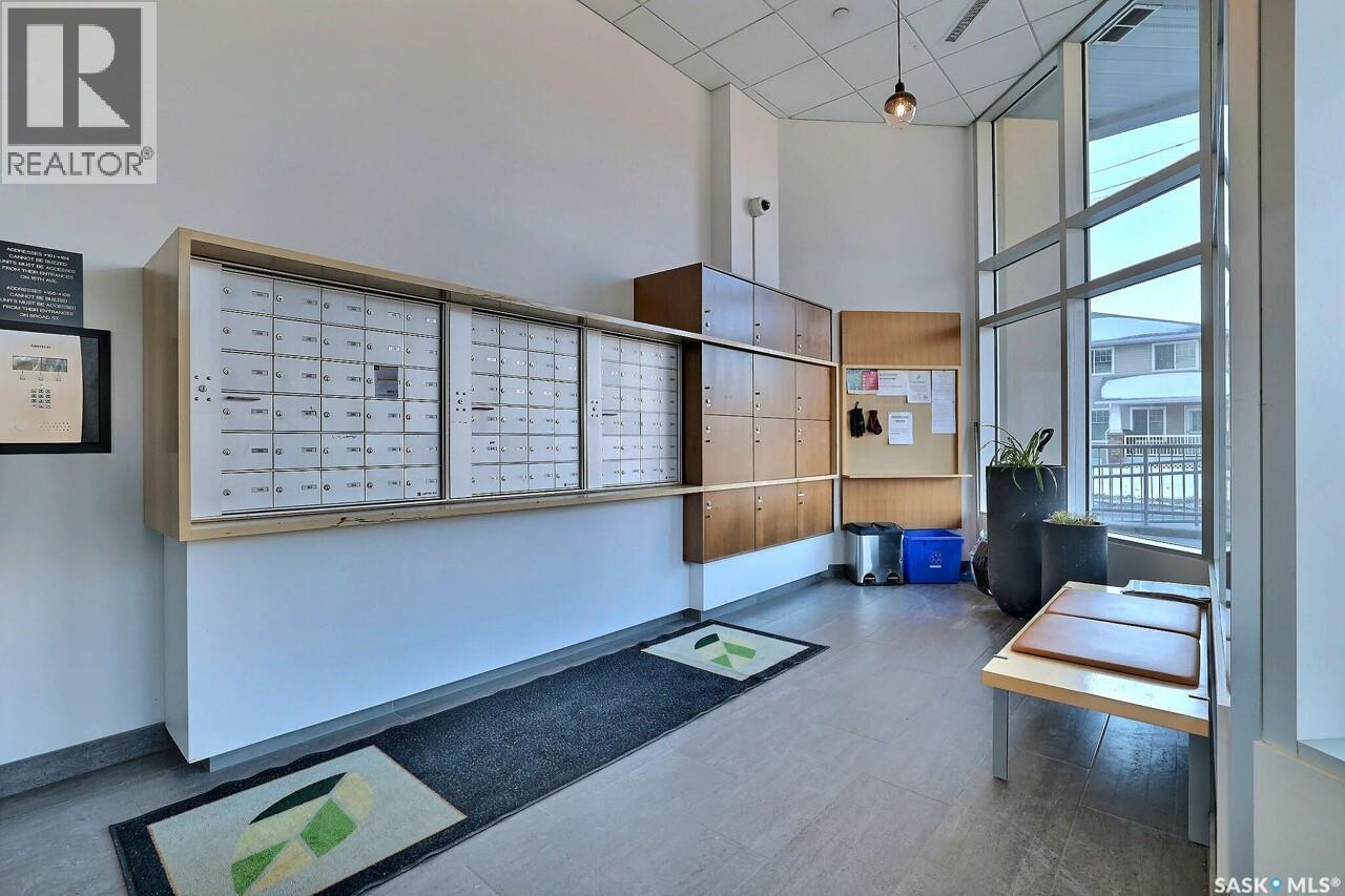 207 2300 Broad Street, Regina, SK - Indoor Photo Showing Other Room