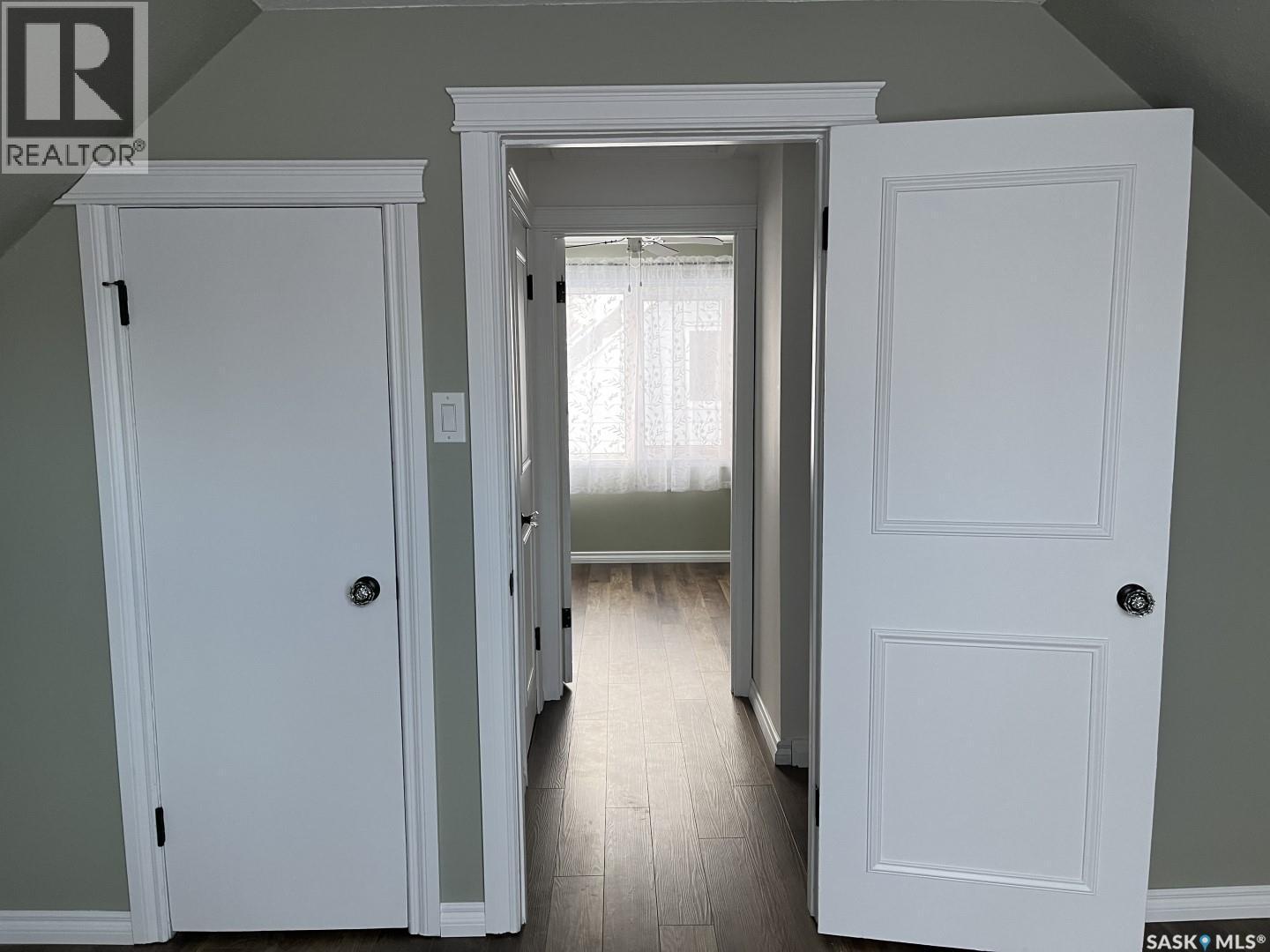 218 24Th Street E, Prince Albert, SK - Indoor Photo Showing Other Room