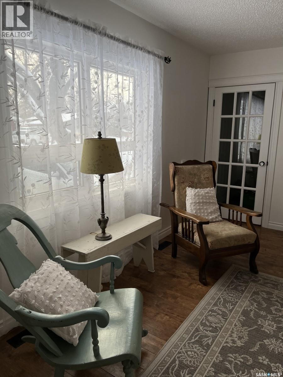 218 24Th Street E, Prince Albert, SK - Indoor Photo Showing Other Room