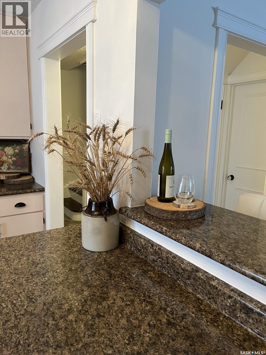 218 24Th Street E, Prince Albert, SK -