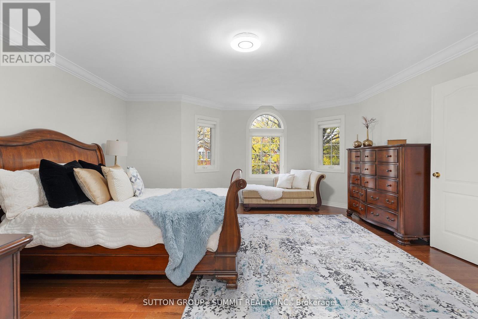 3353 Loyalist Drive, Mississauga, ON - Indoor Photo Showing Bedroom