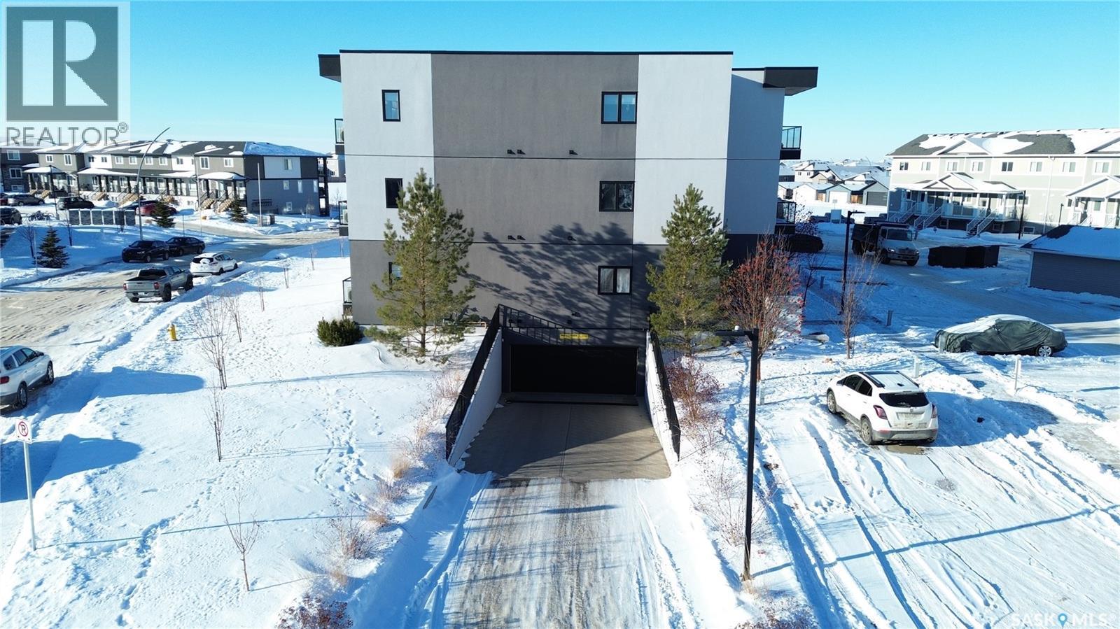 111 720 Baltzan Boulevard, Saskatoon, SK - Outdoor