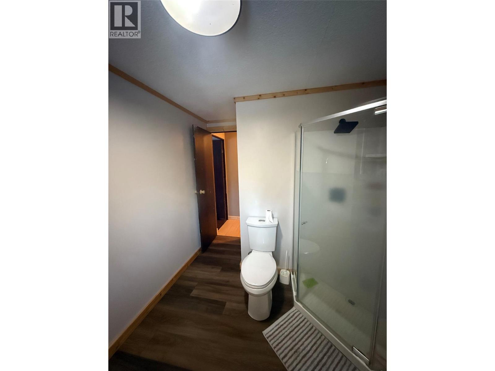 1925 Mcdaniels Road, Castlegar, BC
